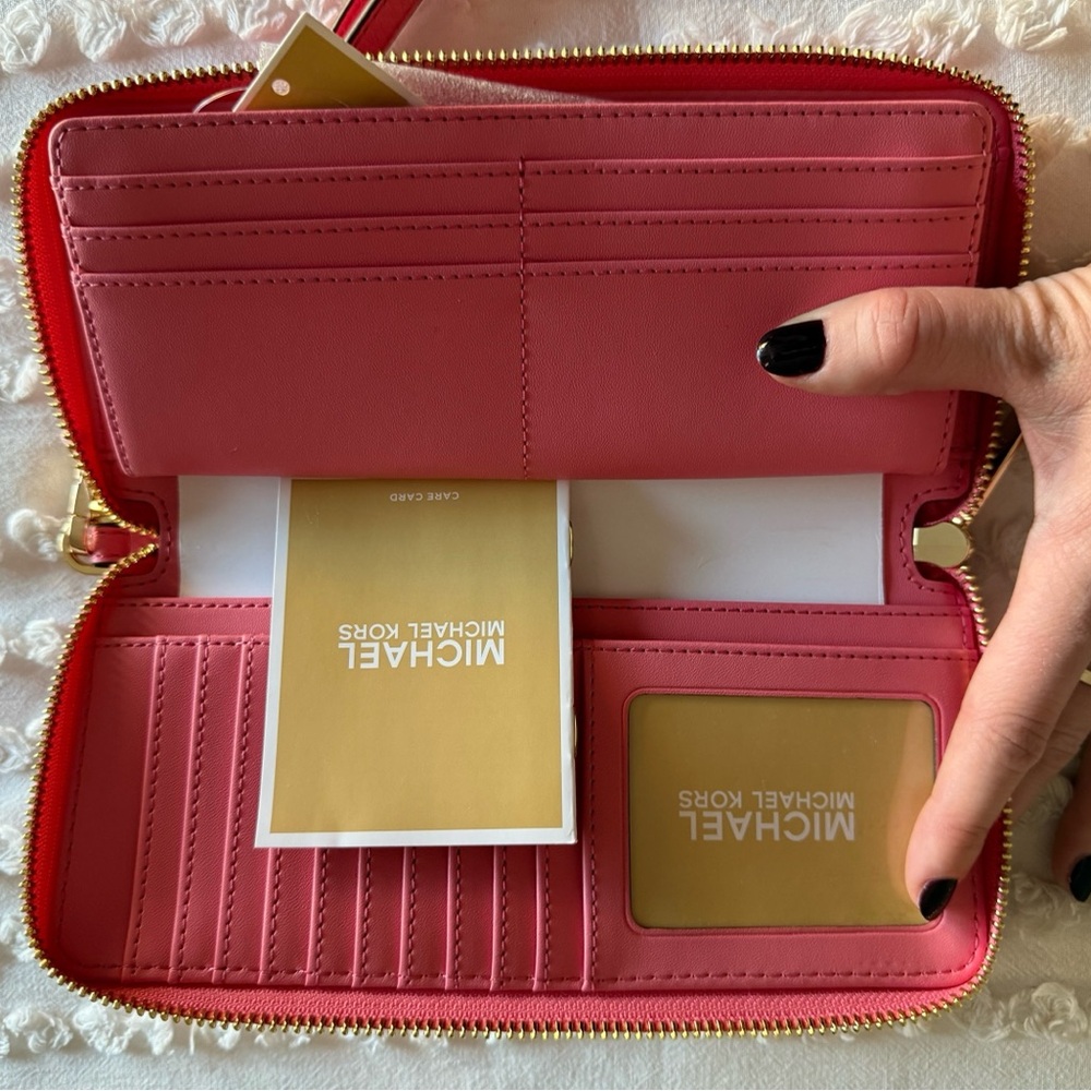 Michael Kors Pink Wallet
